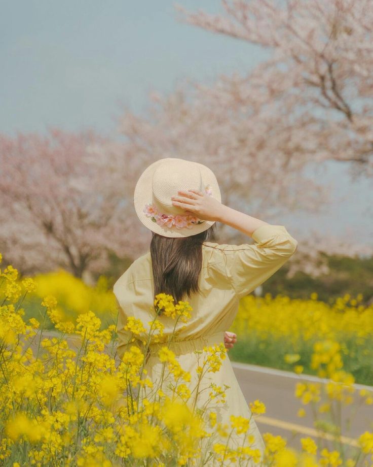 A Whisper of Spring: Serenity in Bloom AI prompt preview